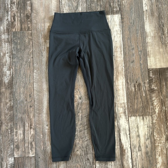 LULULEMON GREY LEGGINGS, SIZE 6 - Picture 3 of 10